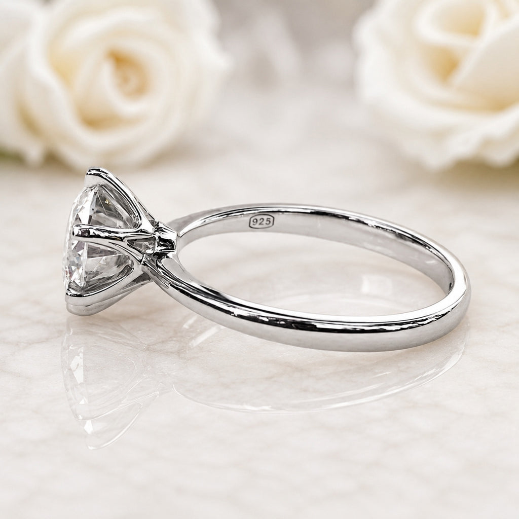 Серебряное помолвочное кольцо с муассанитом 2 карата Forever Love