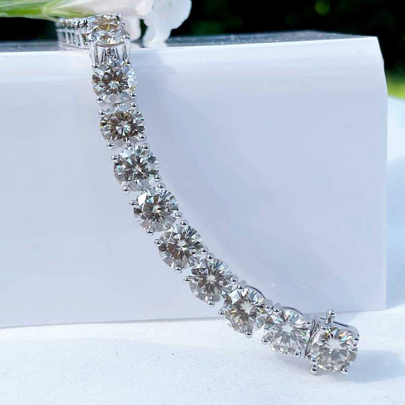 1ct Moissanite Tennis Bracelet Platinum Plated Silver - SOPHYGEMS